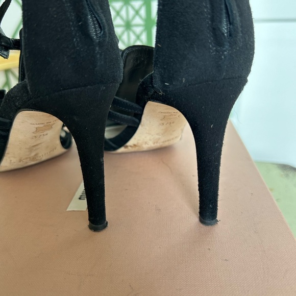 L.K.Bennett London suede heels, size 37,5 - Picture 6 of 6